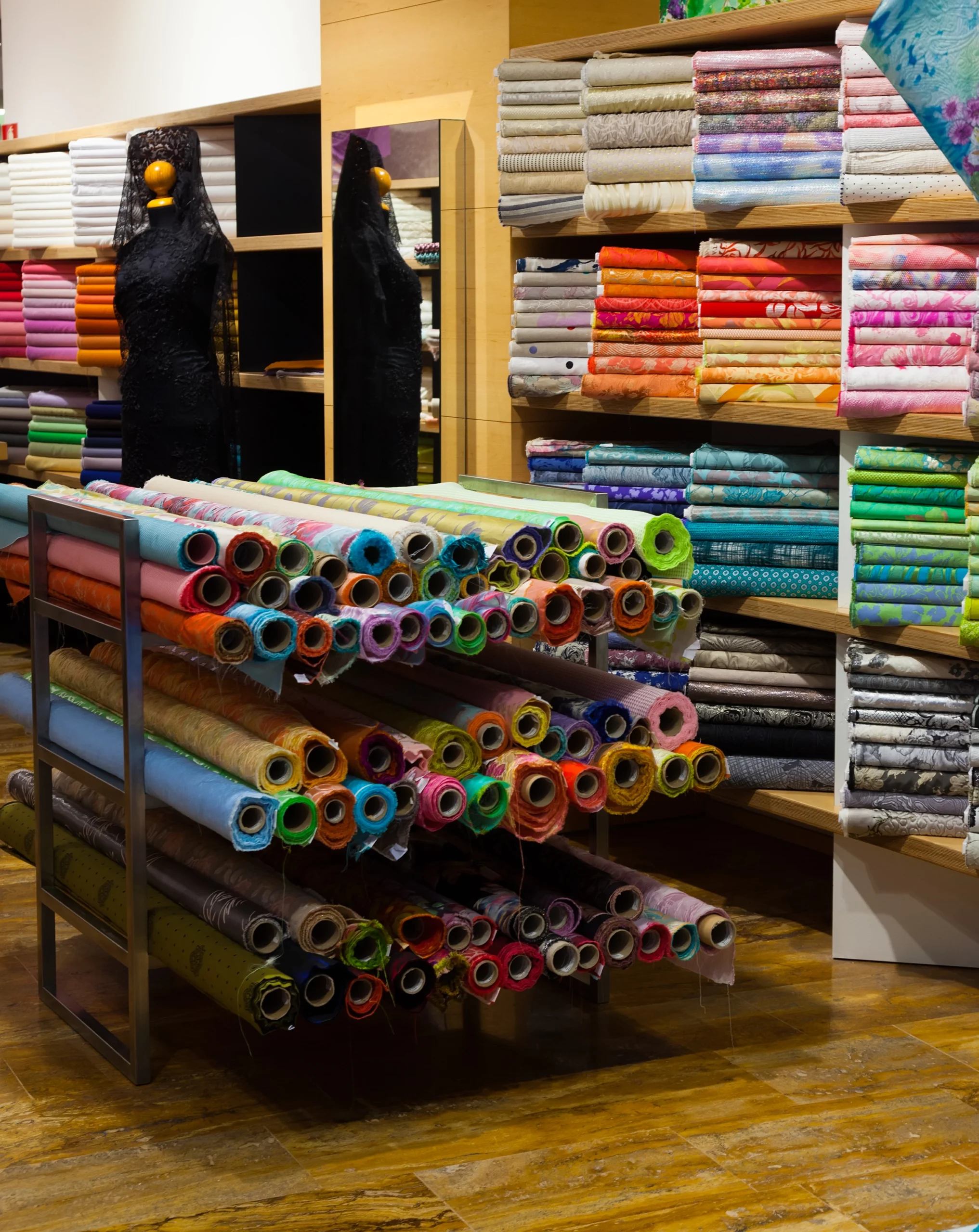 Showroom dan koleksi kain Panca Textile