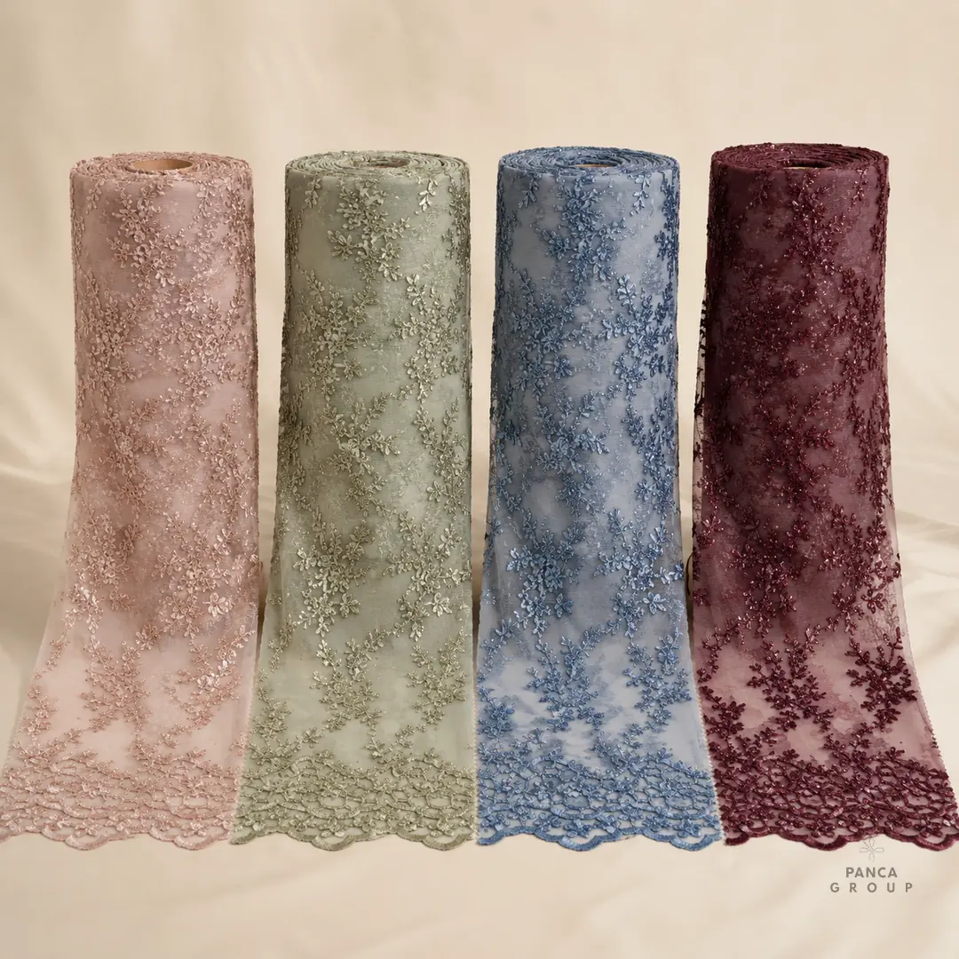 Pilihan warna kain Sterling dalam bentuk roll